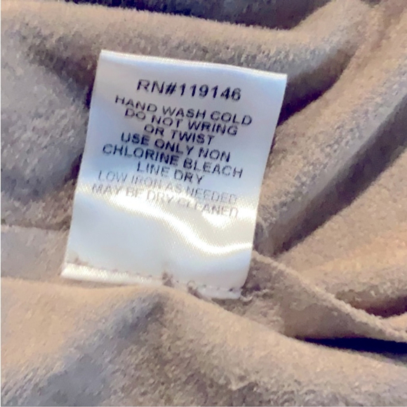 Festival Faux Tan Suede Black Lace Up Size Medium All Seasons - Picture 7 of 7